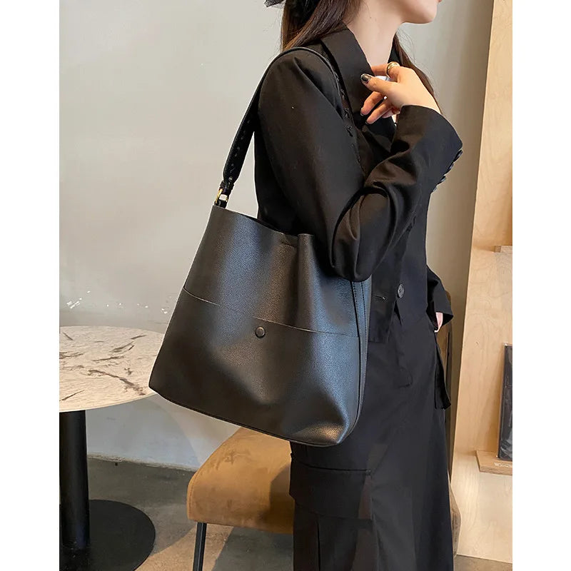 New Simple Genuine Leather Bag Women's Premium Texture Shoulder Bag Casual Soft Leather Large Capacity Commuting Tote Bag